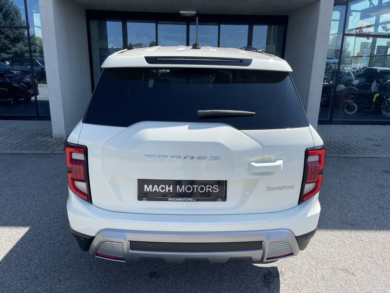 KGM Torres SUV 1.5 e-XGi Style 62512