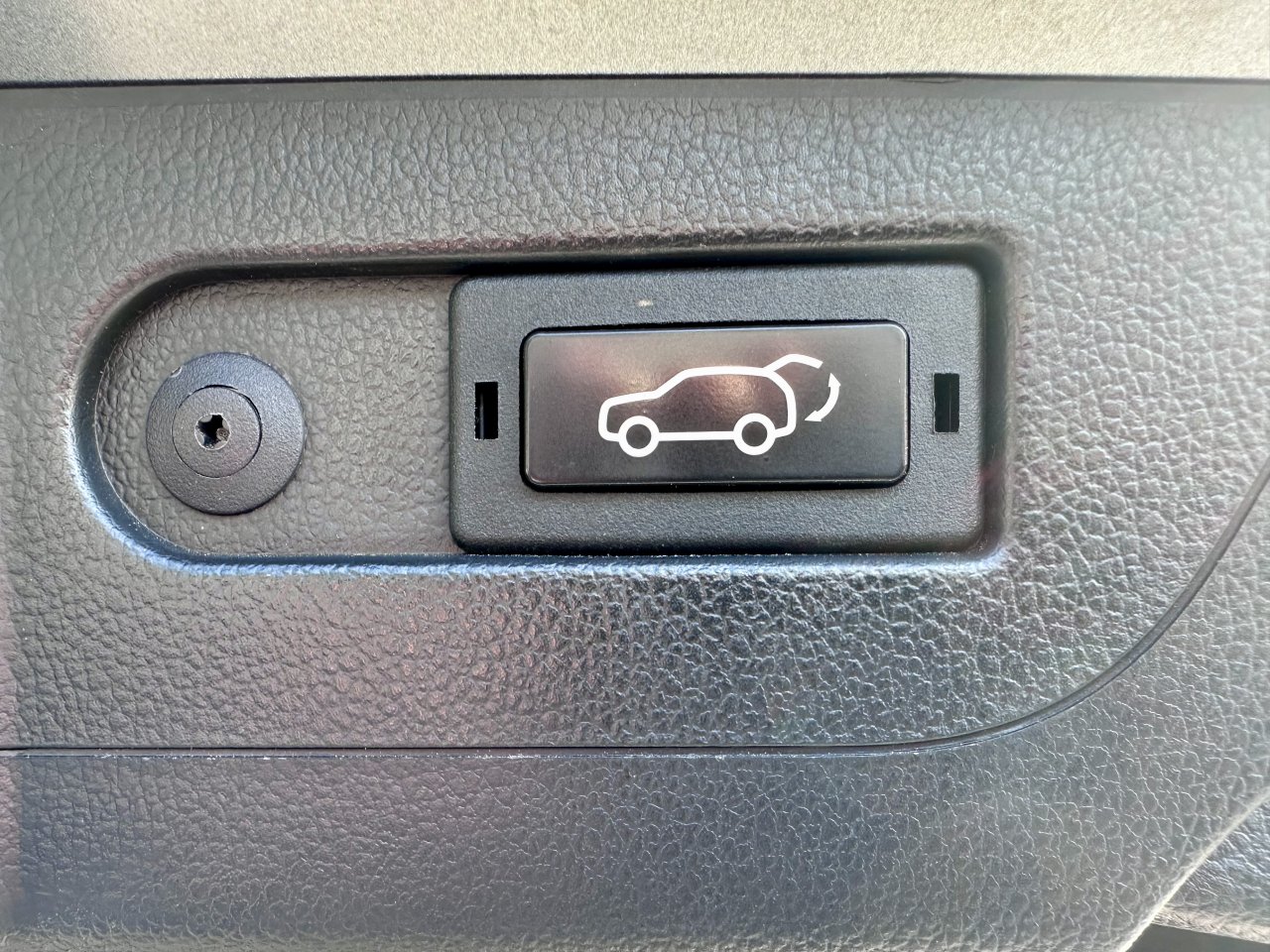 KGM Rexton	- 2.2 e-XDi PREMIUM  Picka